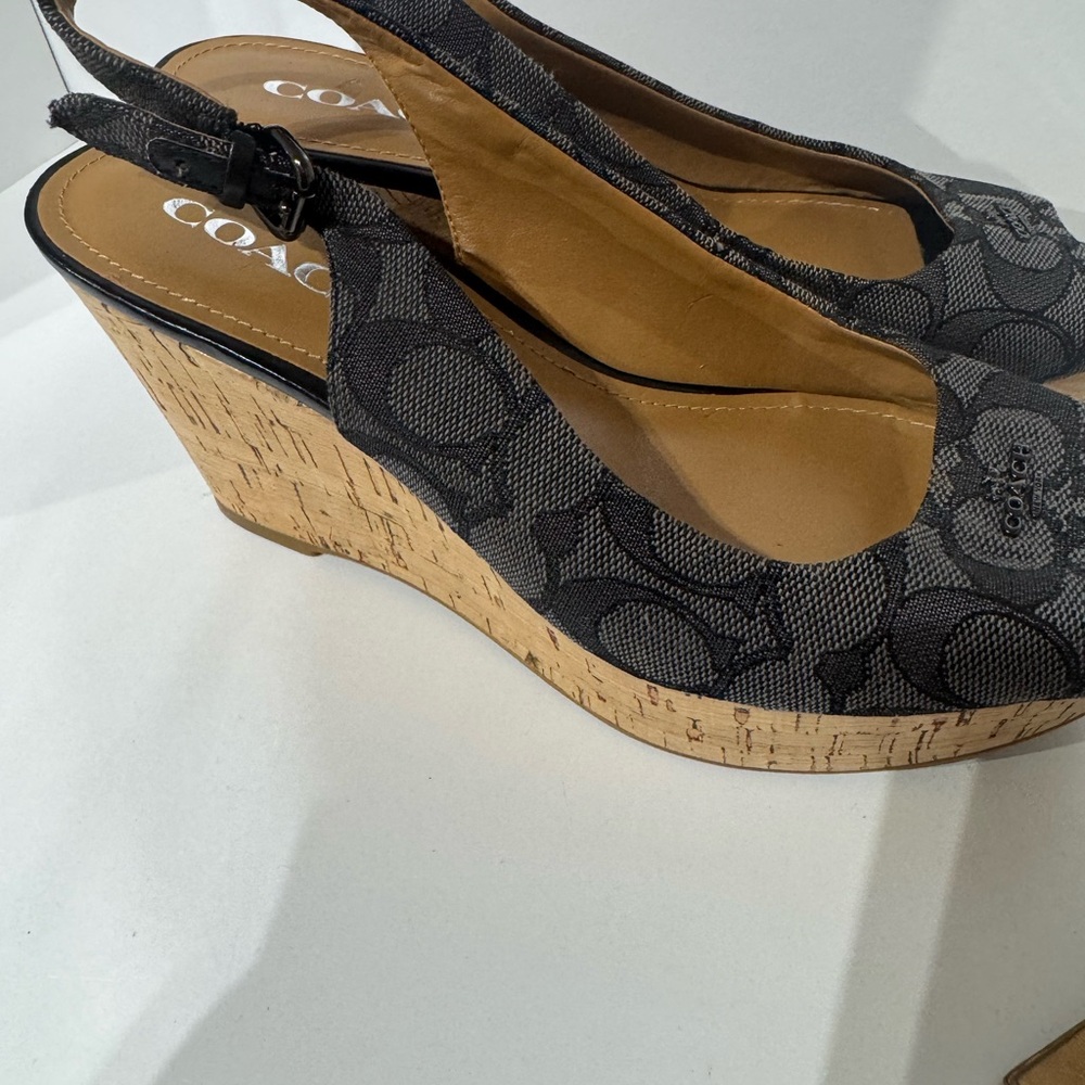 Coach ferry Black and Tan Wedge Sandals - Picture 6 of 6
